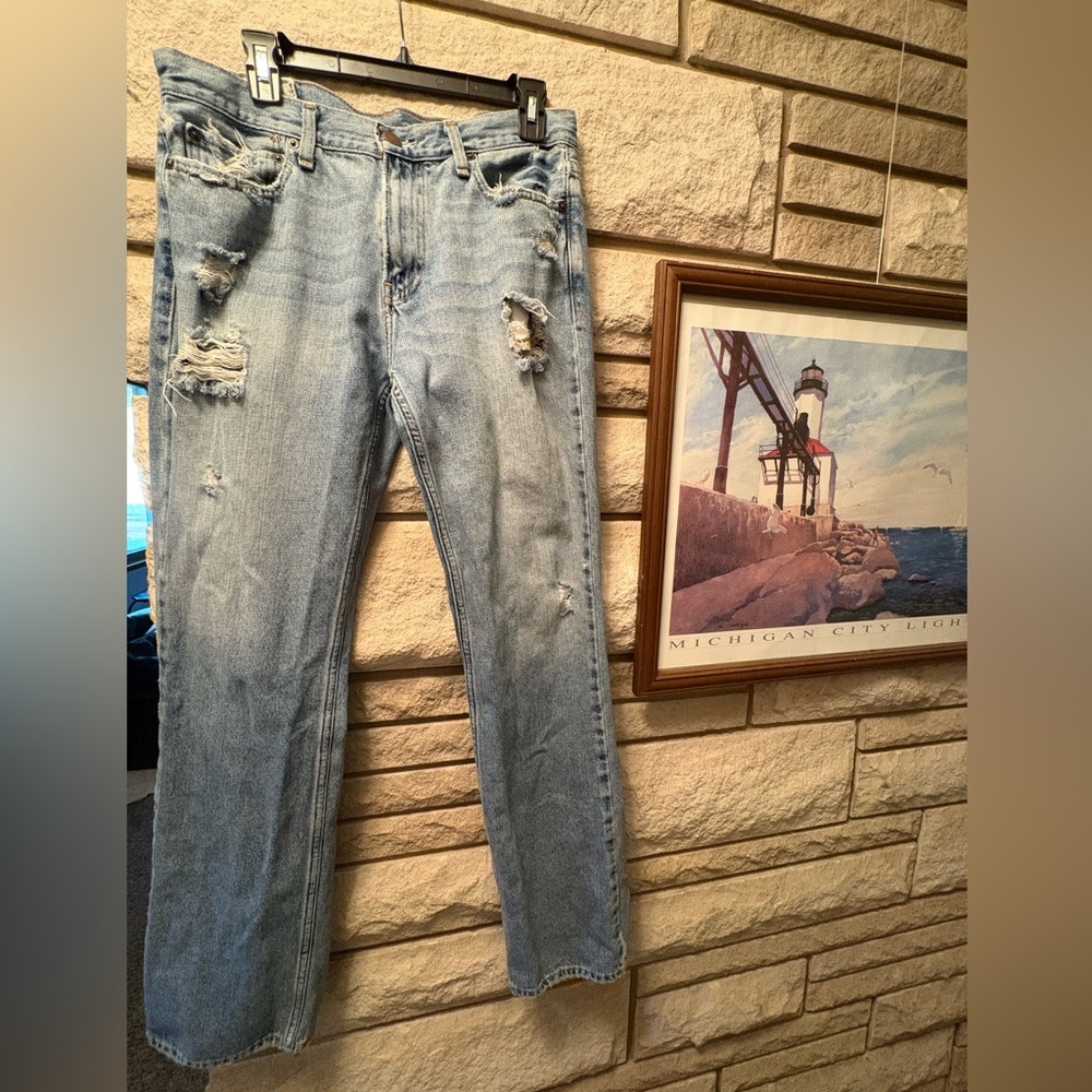 Hollister Men’s Distressed Jeans